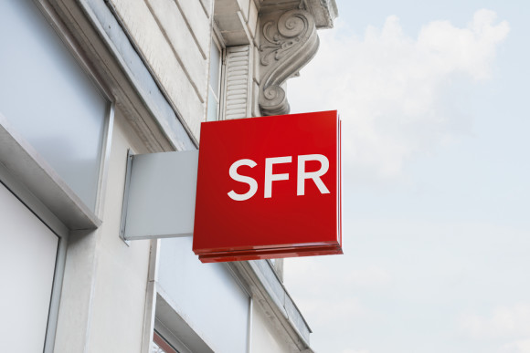 comment changer le nom du titulaire du compte sfr